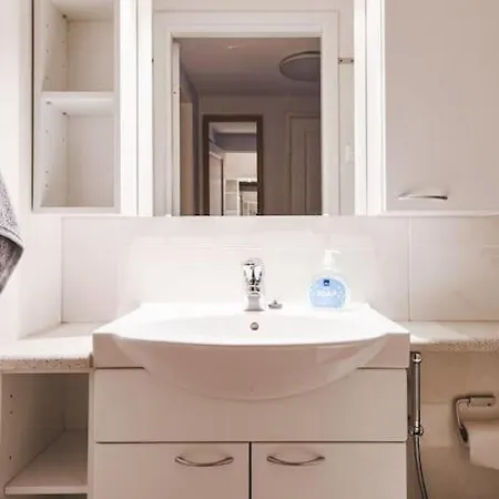 Spacious Alpine Flat In Center Of Levi! Σπίτι διακοπών